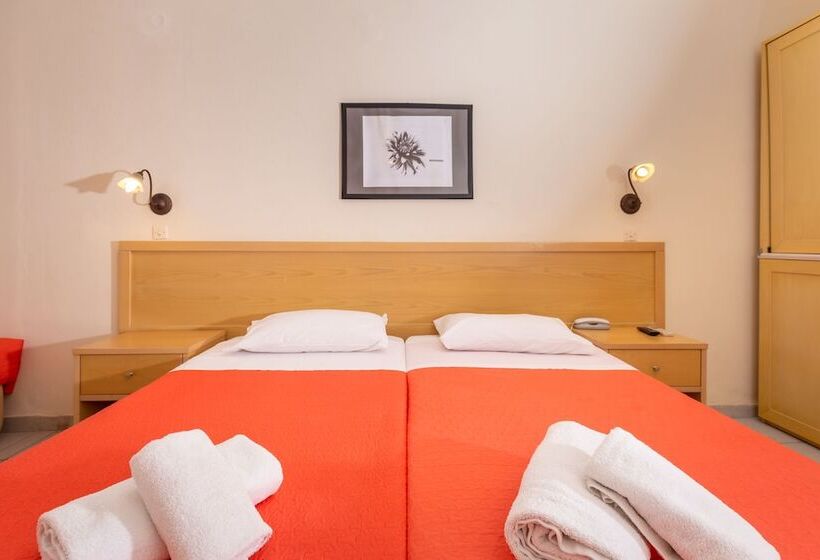 Opera Blue Hotel Gouvia Corfu