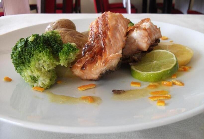 Paredes Hotel Apartamento