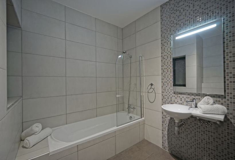 Porto Azzurro Aparthotel