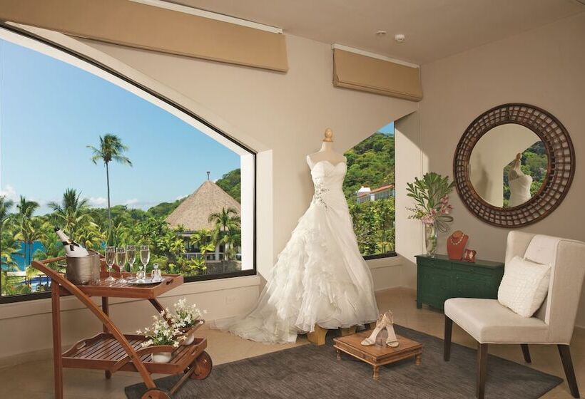 אתר נופש Dreams Playa Bonita All Inclusive