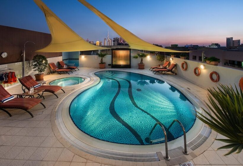 Savoy Suites Hotel Apartment   Newly Renovated