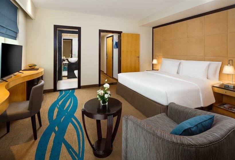 Savoy Suites Hotel Apartment   Newly Renovated