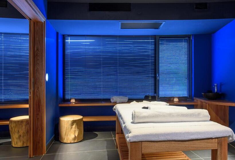 Отель Lyttos Mare