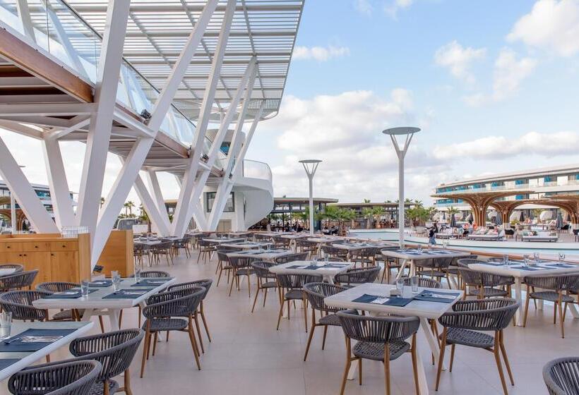 Отель Lyttos Mare