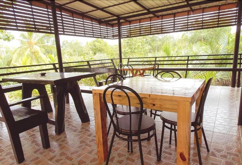 בית מלון כפרי Tha Ma Lai