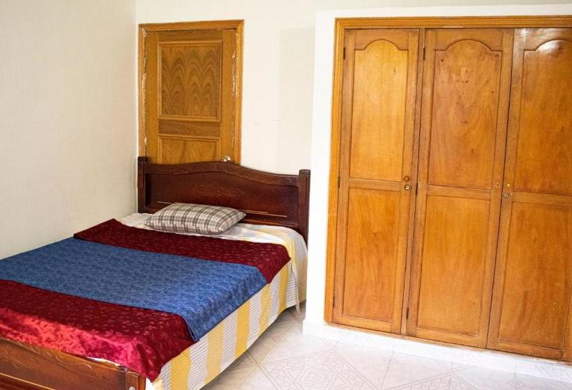 הוסטל Hostal Villa Del Mar   Rodadero