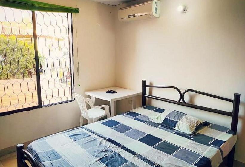 הוסטל Hostal Villa Del Mar   Rodadero