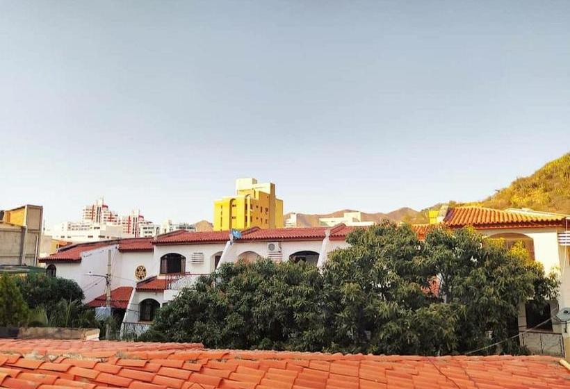 הוסטל Hostal Villa Del Mar   Rodadero