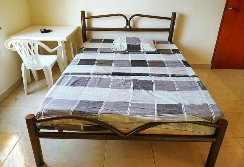 הוסטל Hostal Villa Del Mar   Rodadero