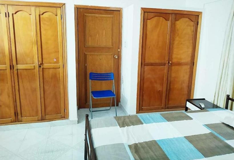 הוסטל Hostal Villa Del Mar   Rodadero