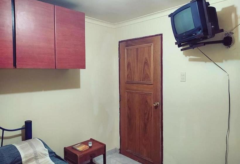 הוסטל Hostal Villa Del Mar   Rodadero