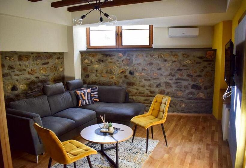 تختخواب و صبحانه Boutique Hotel St Nikolas By Skar