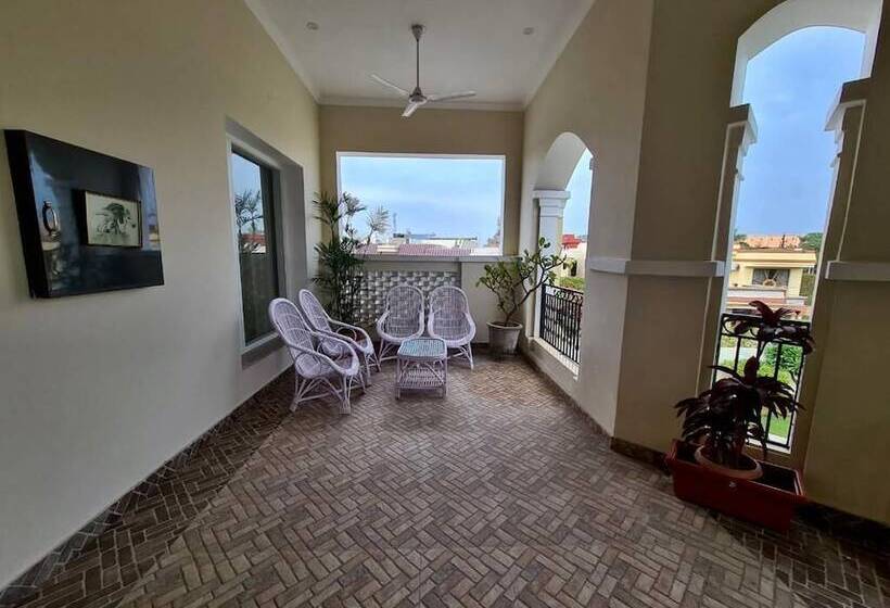 Bed and Breakfast The Heritage Villa