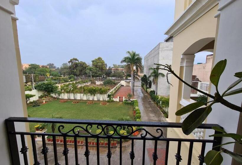 Bed and Breakfast The Heritage Villa