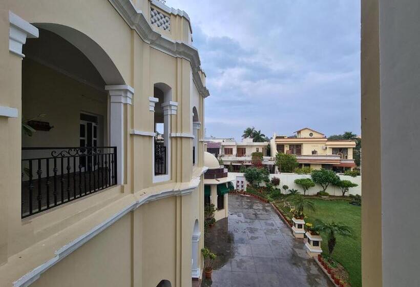 Bed and Breakfast The Heritage Villa