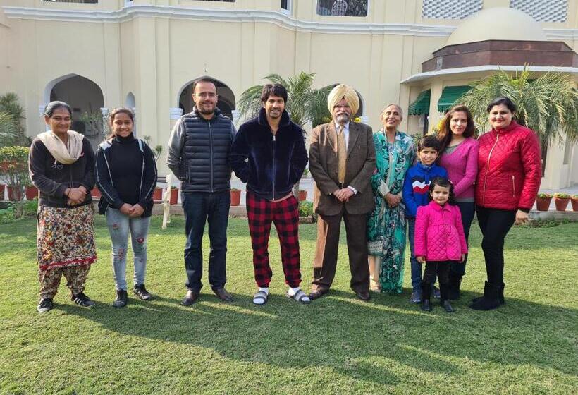 Bed and Breakfast The Heritage Villa