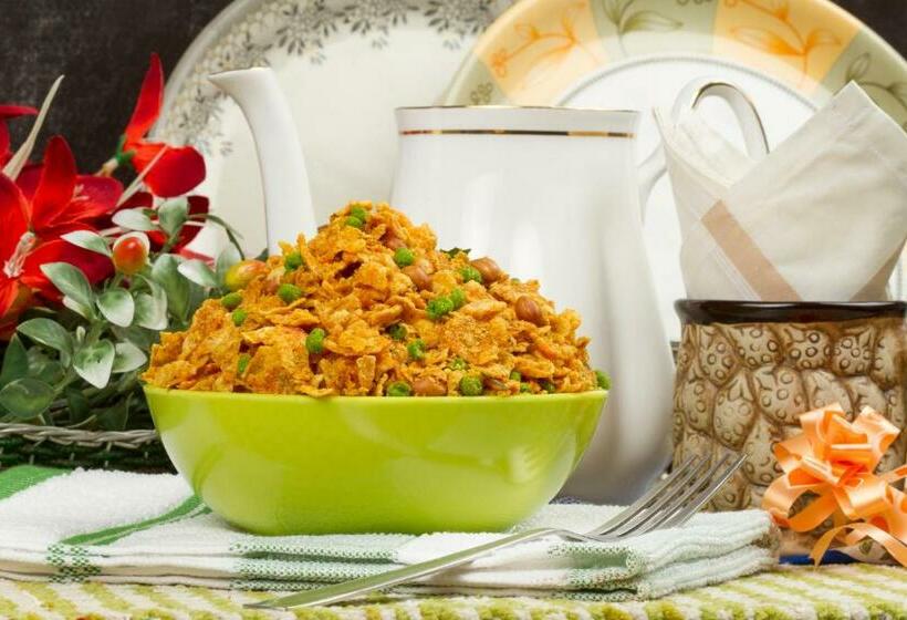 فندق Capital O 64550 Kuber Inn