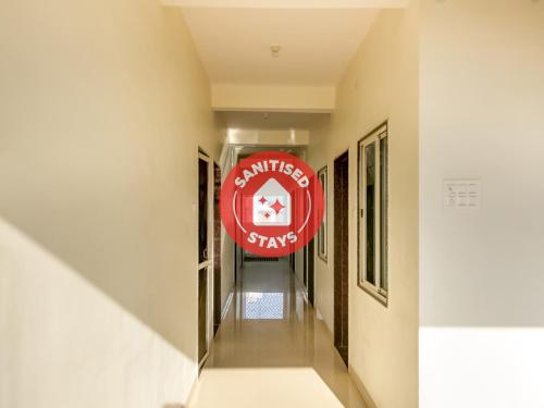 Отель Collection O 76875 Paradise Inn