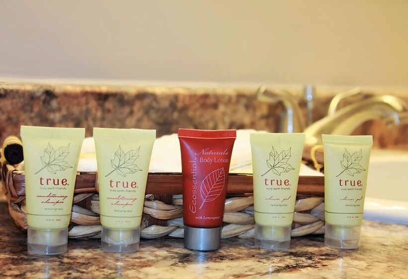 בית מלון כפרי Florenceville Inn, Restaurant & Pool