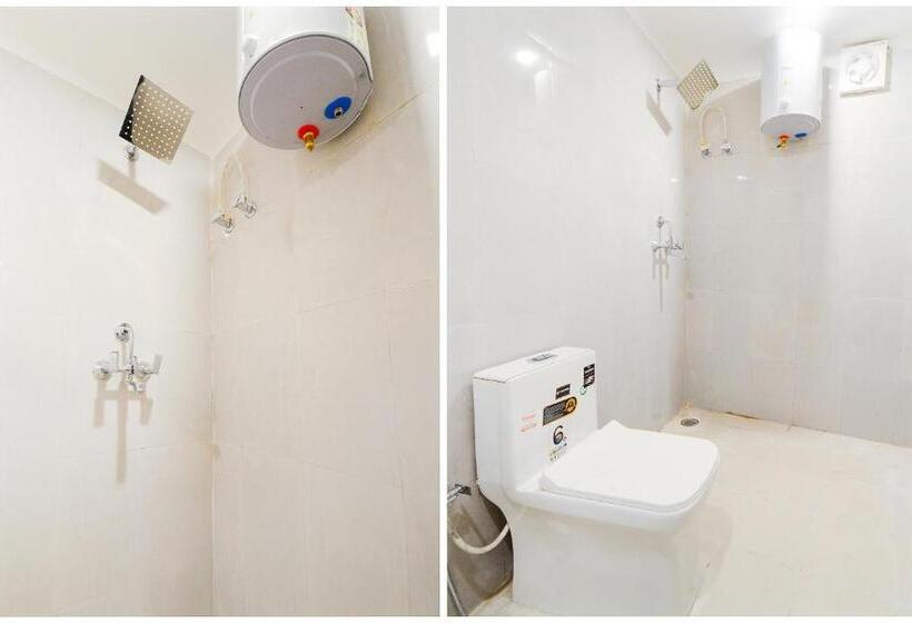 Отель Oyo 46315  Kartar