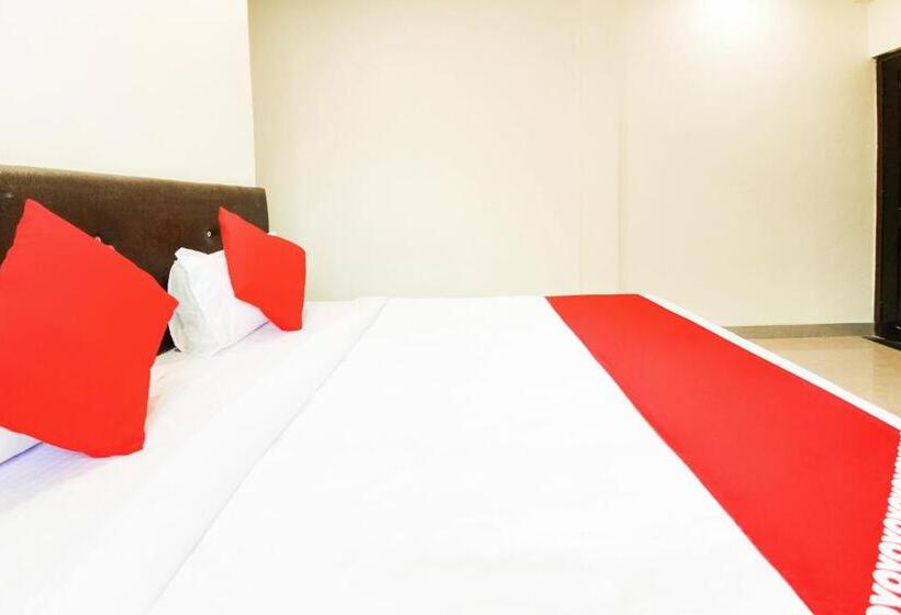 Отель Oyo 46315  Kartar