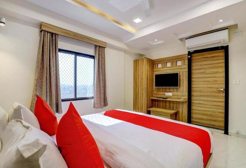 فندق Oyo 77355  Prince Inn