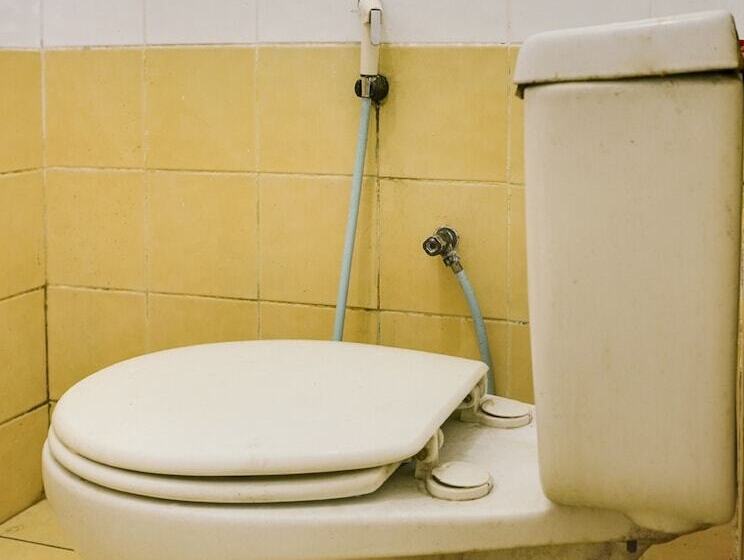 בית מלון כפרי Surya Inn Syariah Cikarang Redpartner