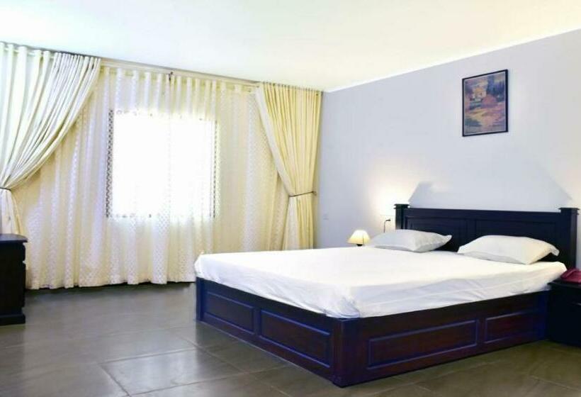 ホテル Treebo Sadhoo Heritage Ayurvedic Spa & Pool