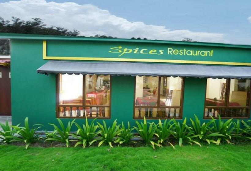 ホテル Treebo Sadhoo Heritage Ayurvedic Spa & Pool