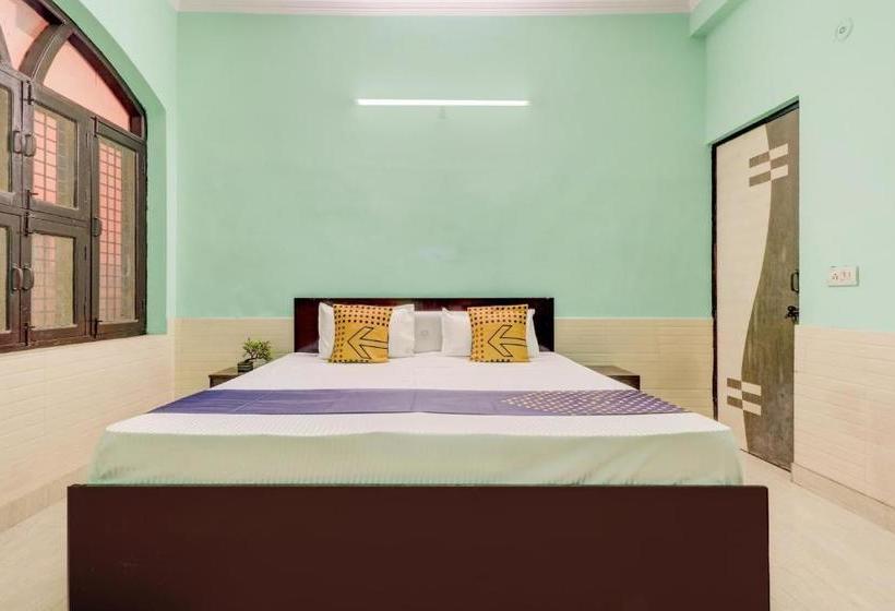 ホテル Spot On 77493 Moon Unit2