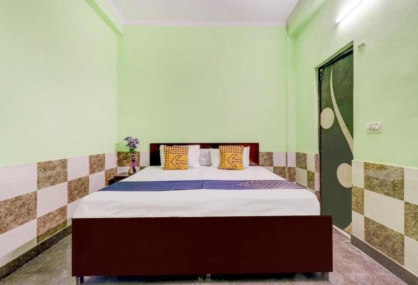 ホテル Spot On 77493 Moon Unit2