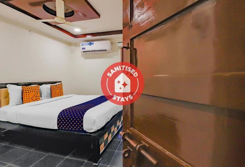 هتل Spot On  Grand Inn