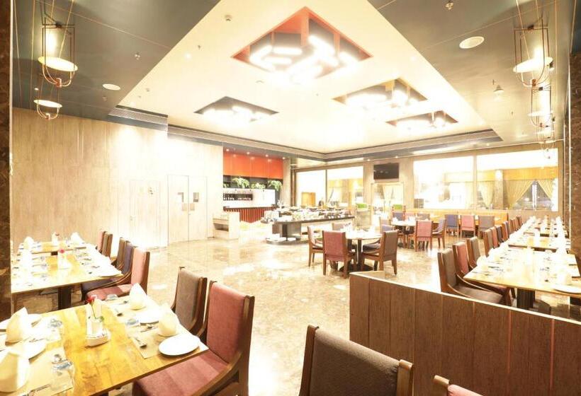 בית מלון כפרי Tara Suns