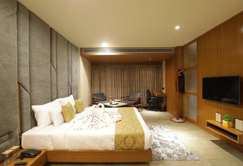 בית מלון כפרי Tara Suns