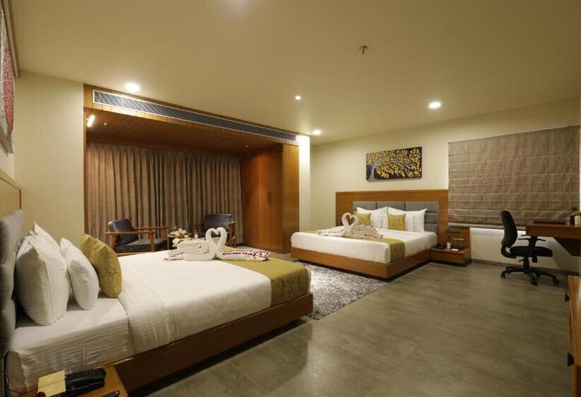 בית מלון כפרי Tara Suns