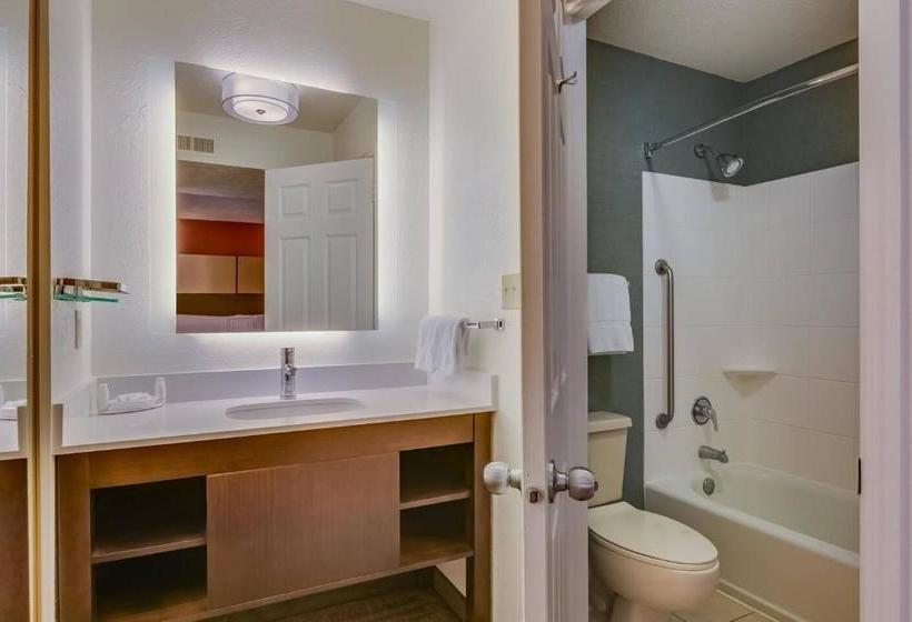 Отель Vivo South Bend