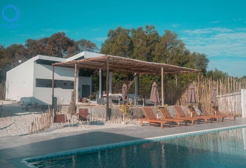 Luna Resort Koh Rong