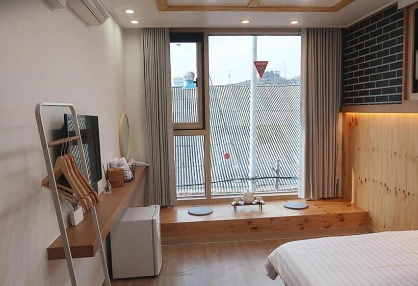 펜션 38th Street Guesthouse