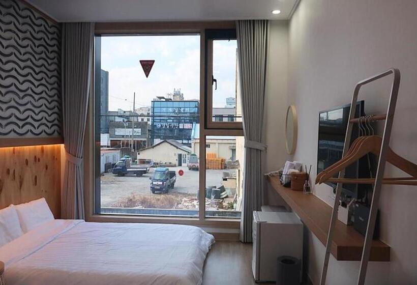 펜션 38th Street Guesthouse