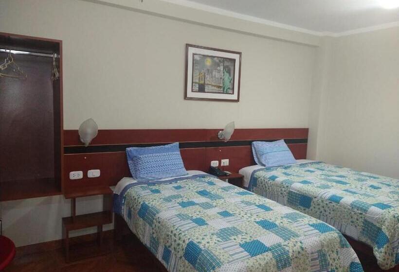 پانسیون Hostal Real Cerrillos