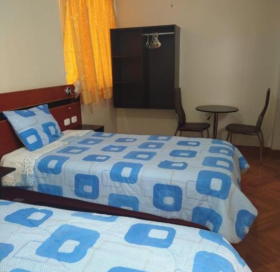 پانسیون Hostal Real Cerrillos