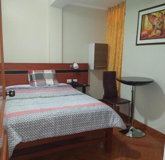 پانسیون Hostal Real Cerrillos