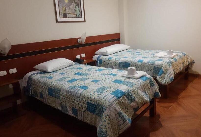 پانسیون Hostal Real Cerrillos