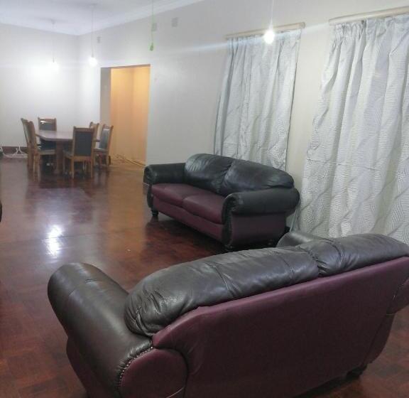 צימר 180 On Anderson Guest House