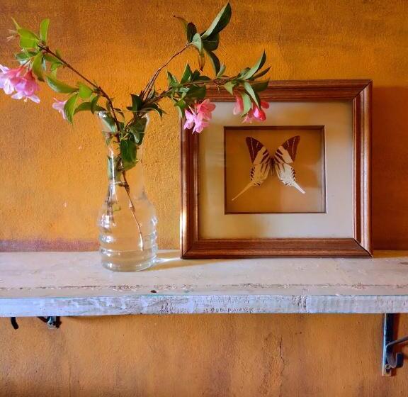 ベッドアンドブレックファースト La Verdosa