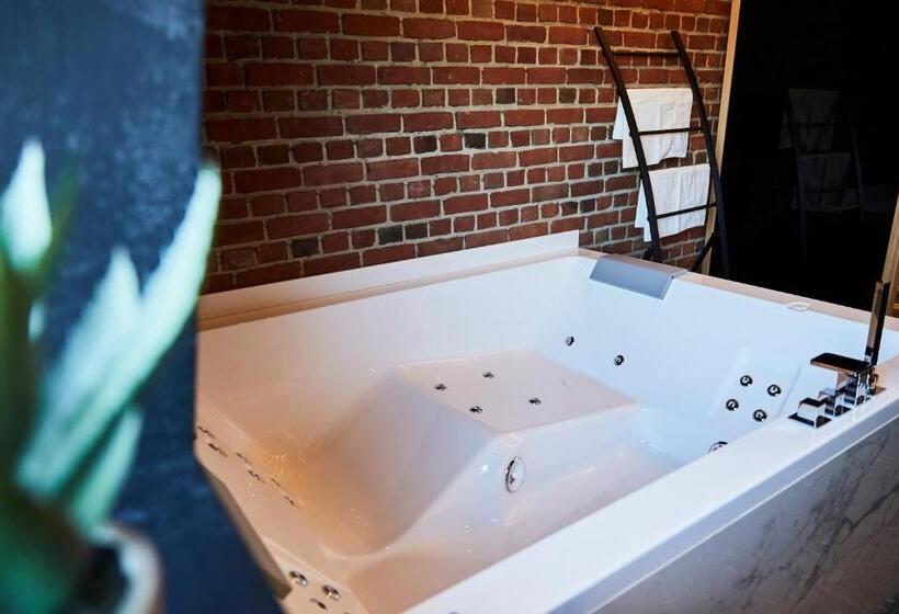 Bed and Breakfast Oniro   Luxury Rooms & Wellness Suites