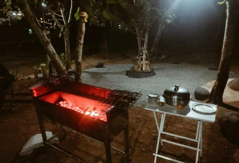 בית מלון כפרי Apka Ecovillage