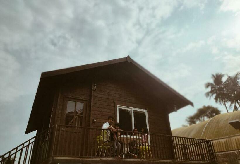 בית מלון כפרי Apka Ecovillage