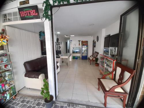 酒店 Armenia Center 2