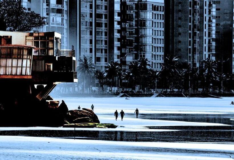 فندق Asturias Mall & Suítes